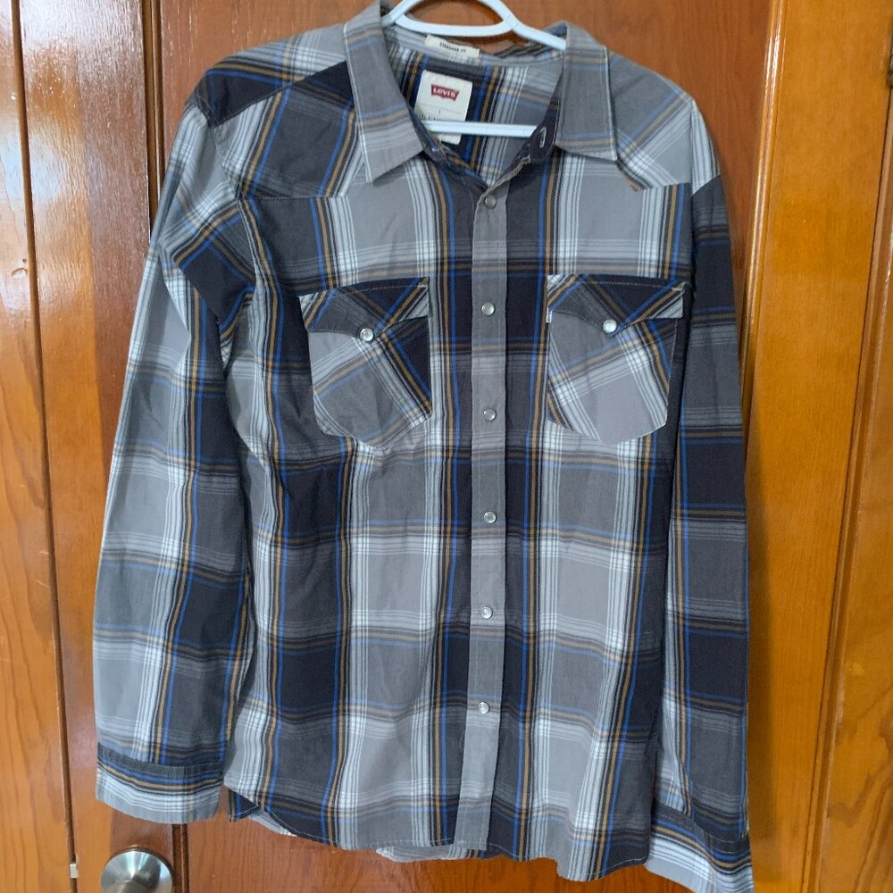Levi Strauss & Company Gray Plaid: Standard Fit: Mens/Womens SZ: L Pearl Snaps